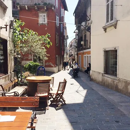 Loft And Palma * Koper